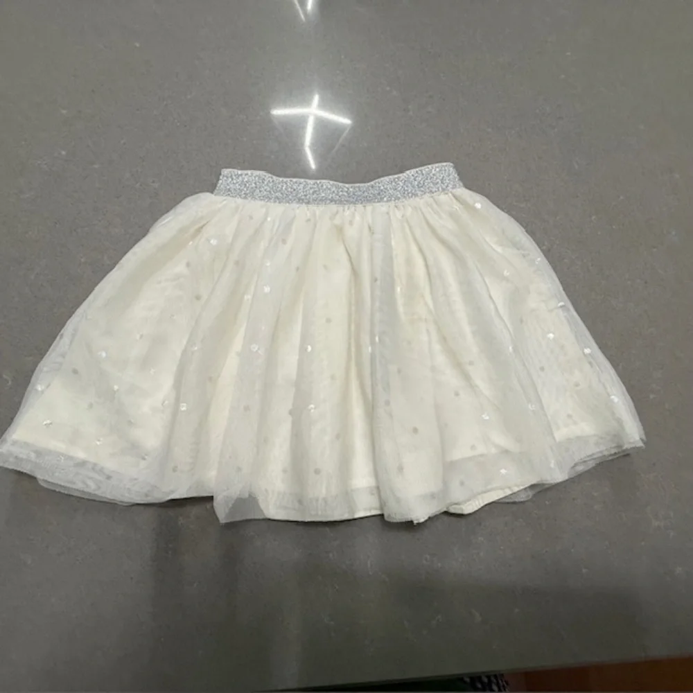 Toddler Girl Gap Cream 3T 3 Years Silver Metallic Dot Tulle Skirt -See notes